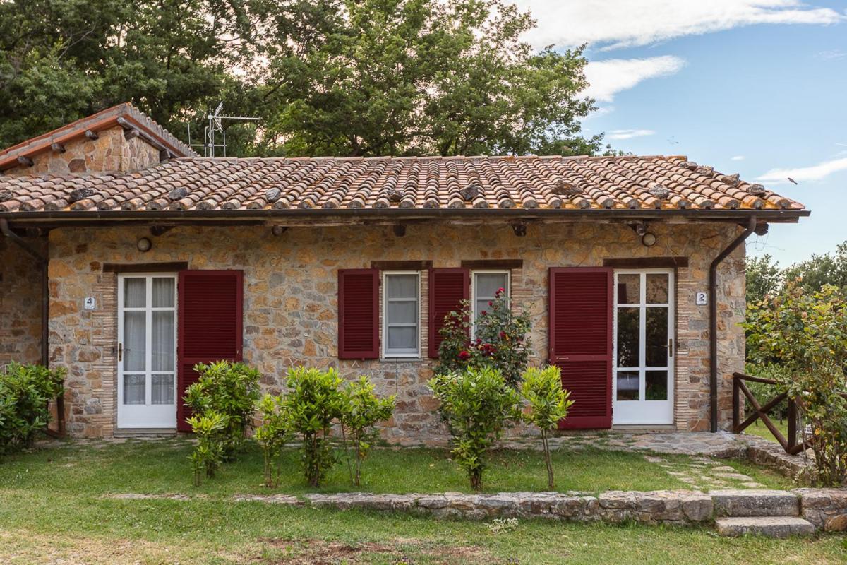 Il Daino Bianco Country Hotel Manciano Exterior photo