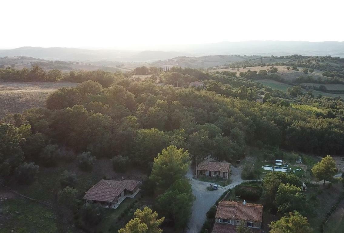 Il Daino Bianco Country Hotel Manciano Exterior photo